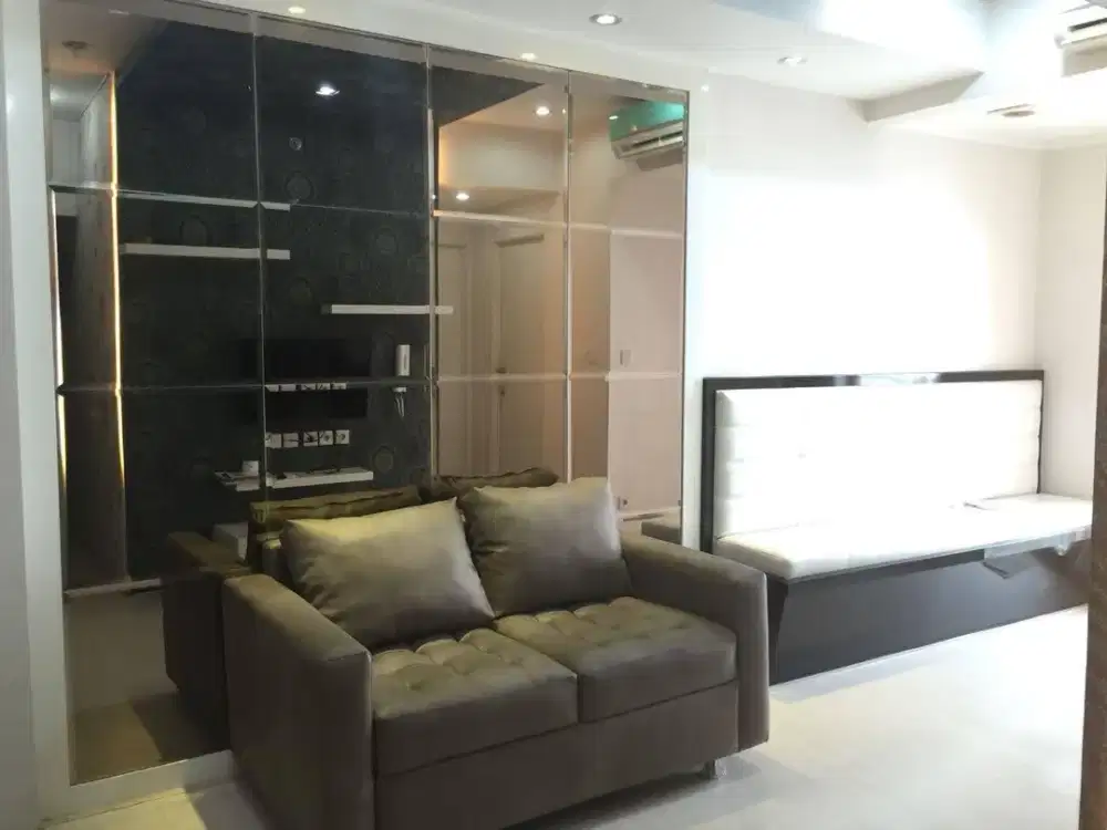 Dijual Cepat Apartemen 2 BR Full Furnish Di Seasons City Tambora ,JakBar