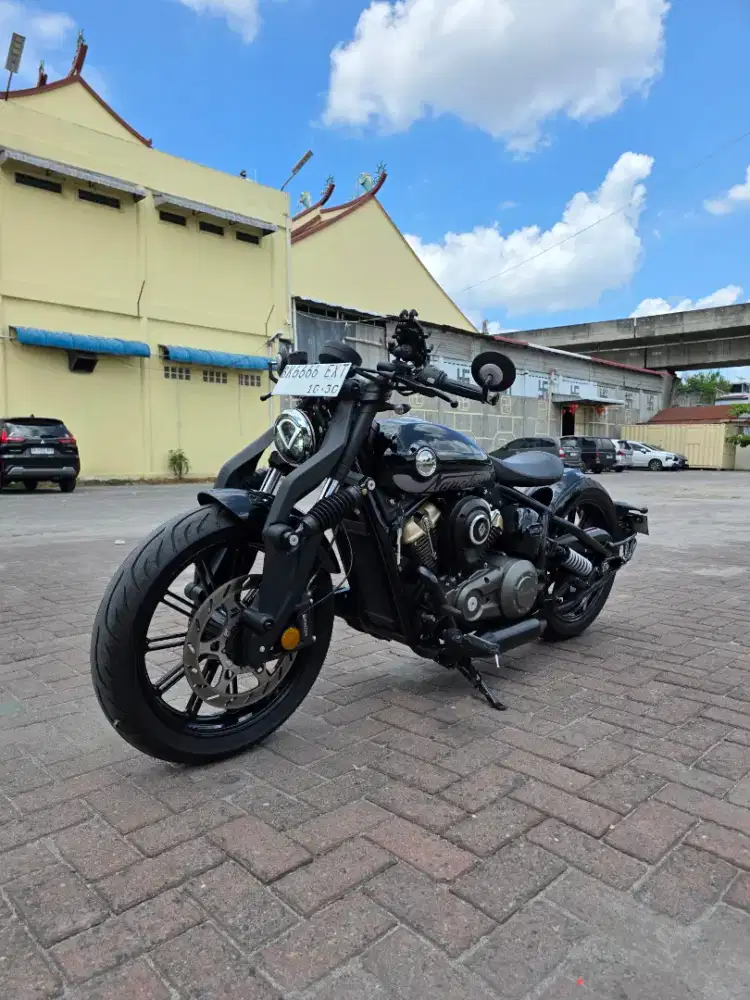 Benda Napoleon Bob 250 Hitam 2025