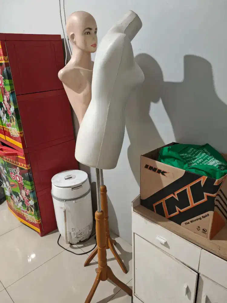 Patung Manekin Butik