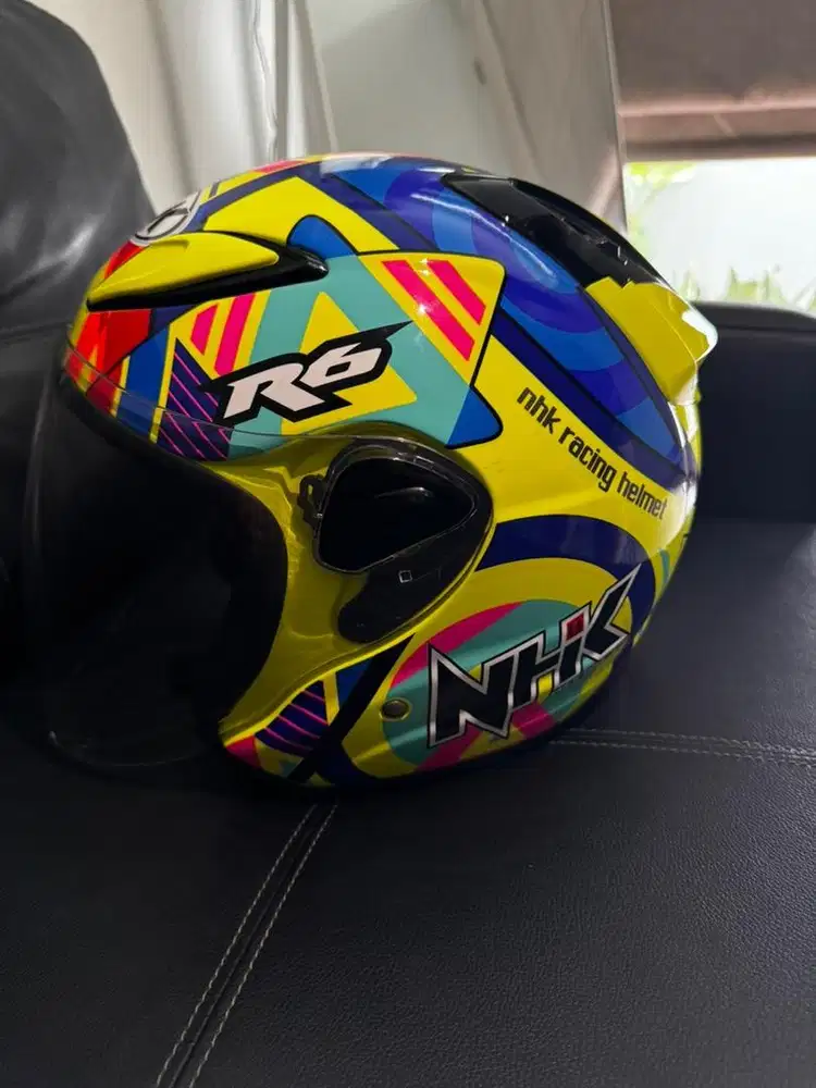HELM NHK R6 WARNA : YELLOW FLOW