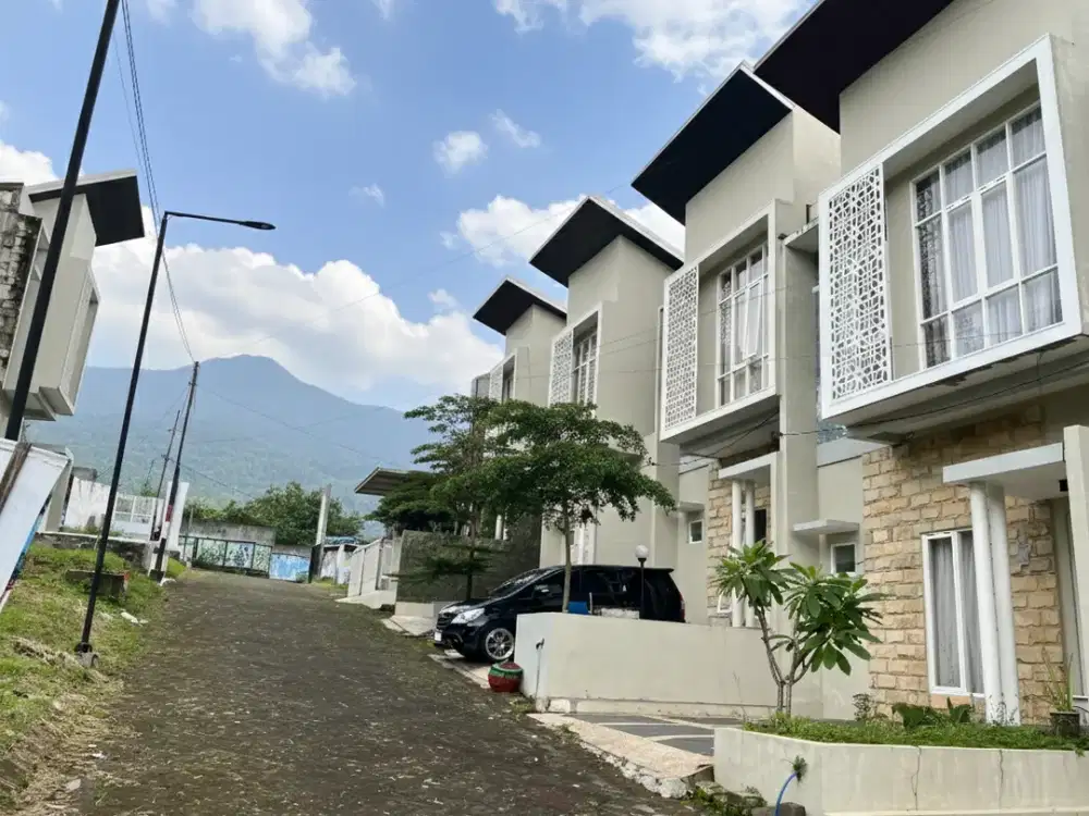 Villa Free Management, 1 Menit BNS dan Alun-Alun Batu Malang