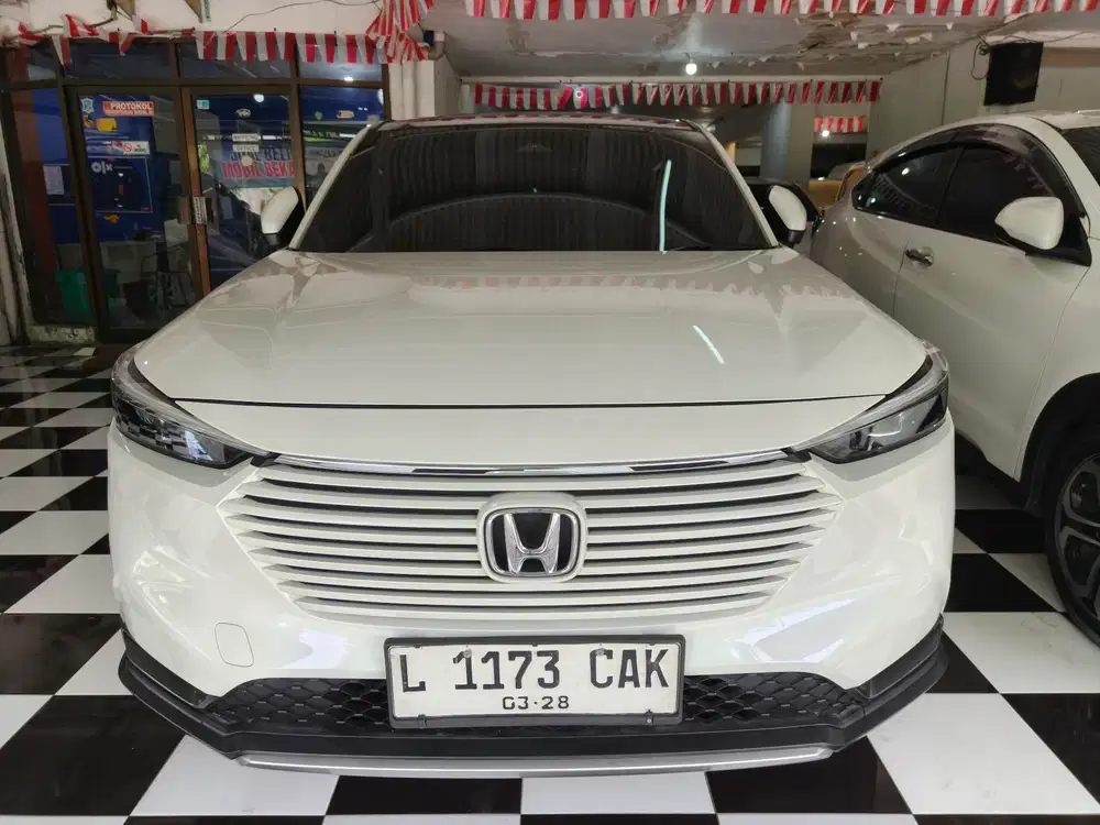 [Gress Mobil Kutisari] HONDA HR-V SE SENSING CVT 2023 BAU BARU