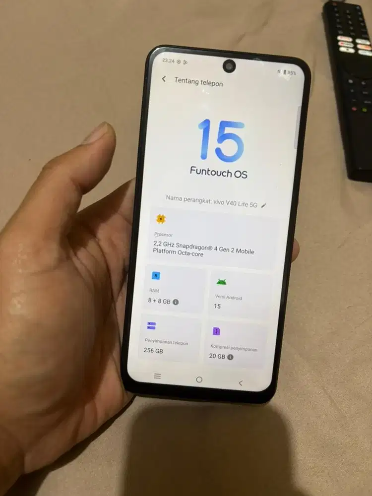 VIVO V40lite 5G (8+8/256)