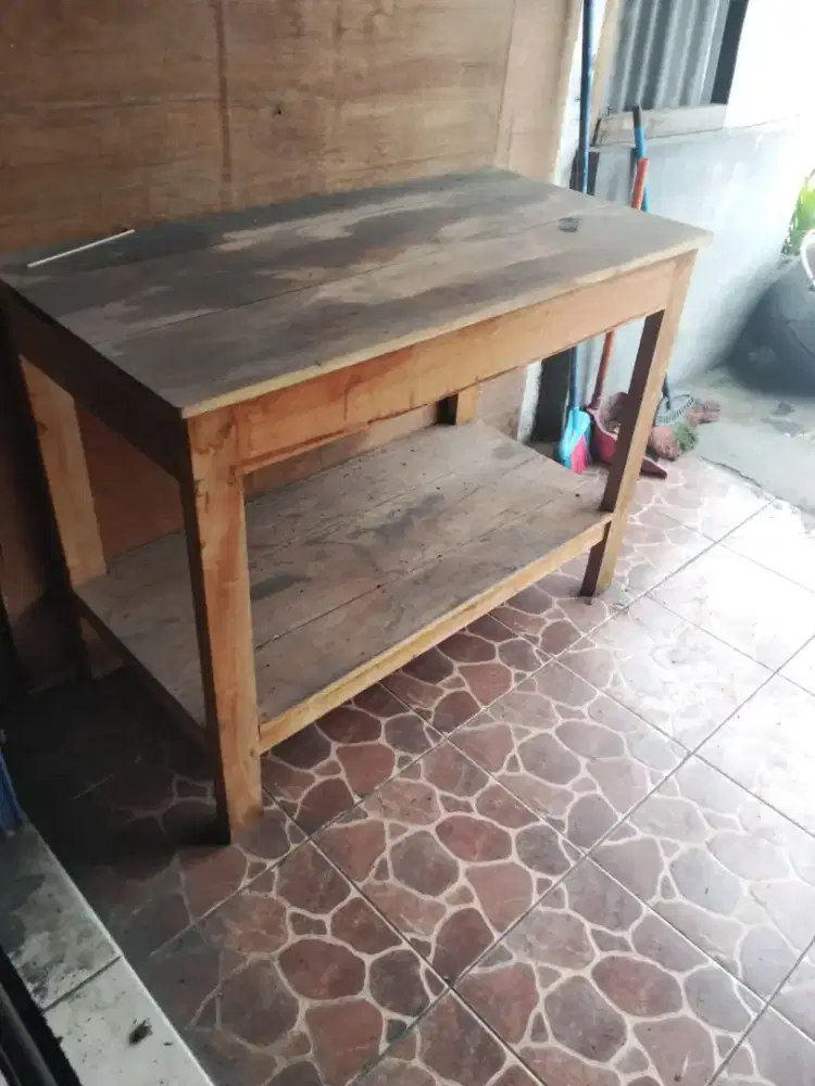 Meja kompor dia tingkat