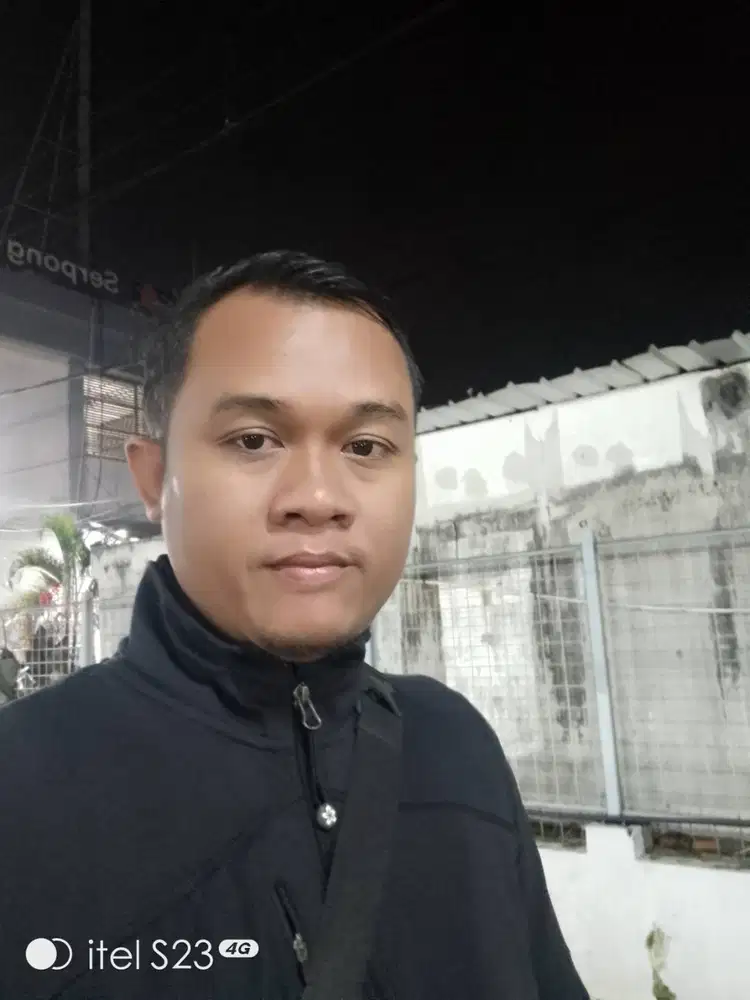 Mencari lowongan supir pribadi