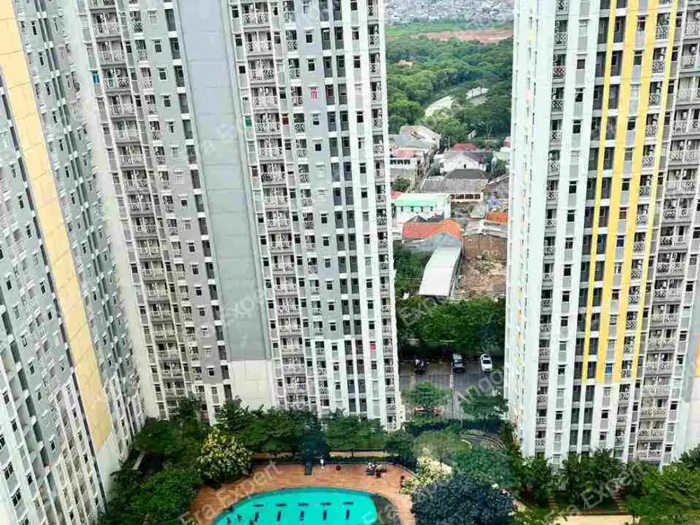 Dijual Type 3Br View Pool Tower Davalia lantai 25 Apt. Springlake Summarecon Bekasi