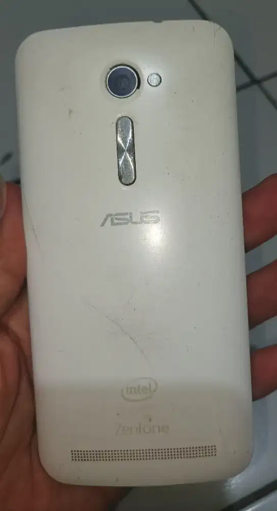 Jual asus zenfone 2 mati tottal LCD retak/pecah