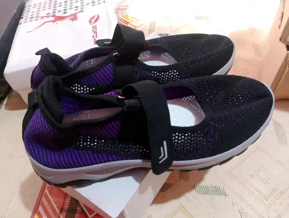 sepatu cewe cowo