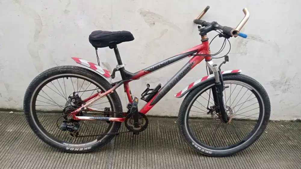 Sepeda MTB ELEMENT COURSER 2 Ukuran 26 bahan aluminium Alloy