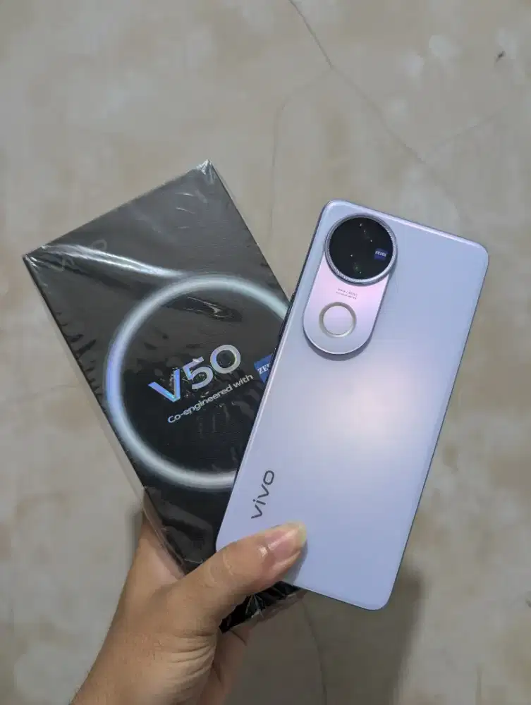 Vivo v50 5G 12/256gb fullset original mulus no minus