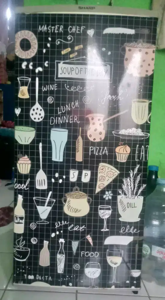 kulkas merk sharp satu