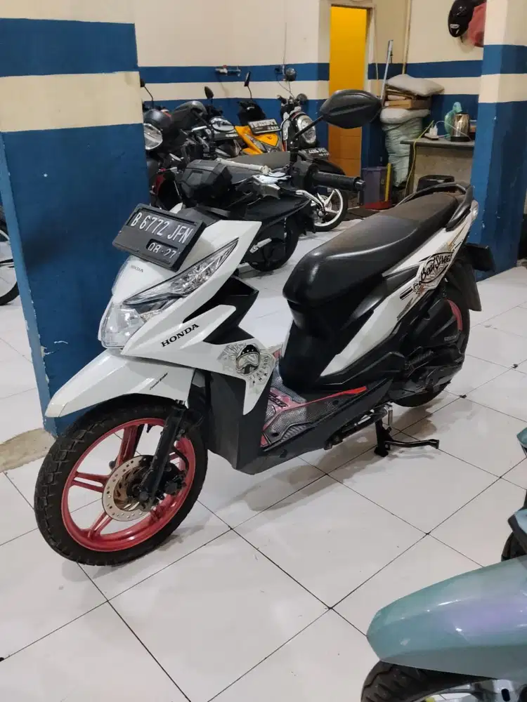 jual Honda beat street 2018 gres