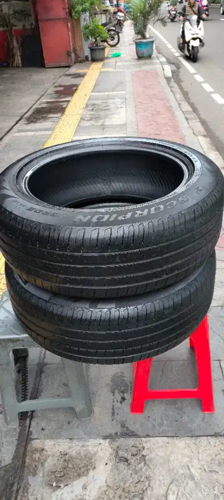 2ban 235/55/R19 Pirelli Scorpions Verde Run Flat nik 2023 90% hub Wa