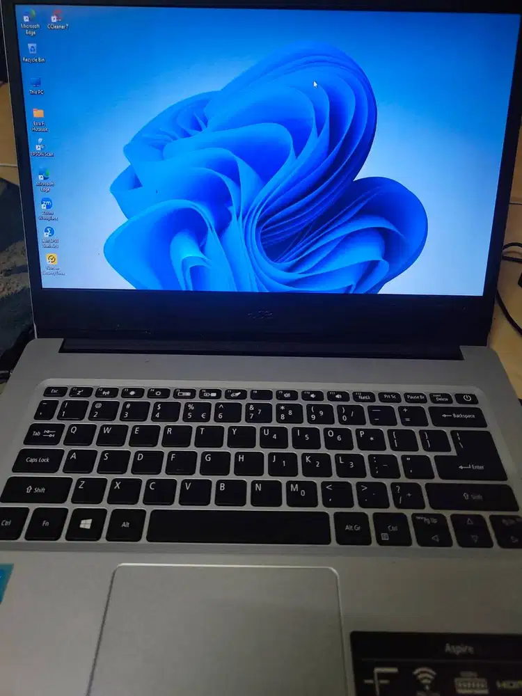 Laptop Acer Aspire 3 juta