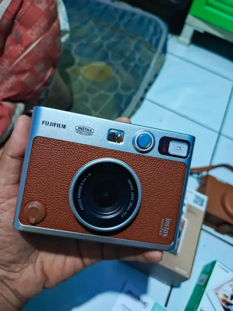 Instax mini evo