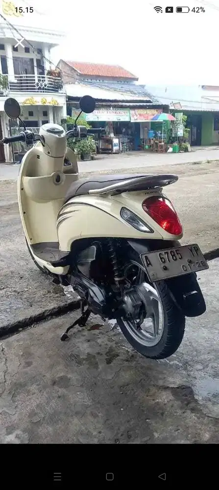 Jual motor scoopy tahun 2014