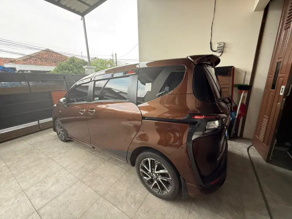 Toyota Sienta 2016 Bensin
