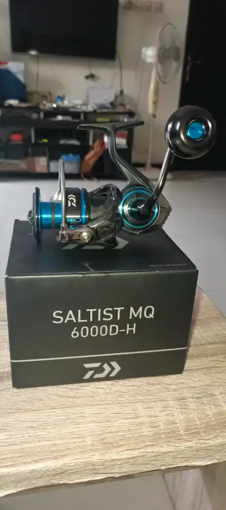 Reel DAIWA SALTIST MQ 6000 D - H kondisi SEPERTI BARU