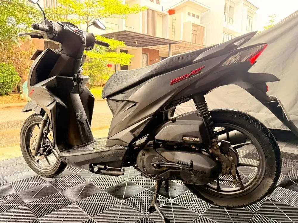 Honda Beat Deluxe low KM th 2023