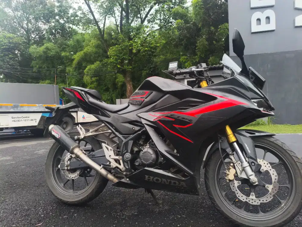 Cbr 150R 2021 Hitam