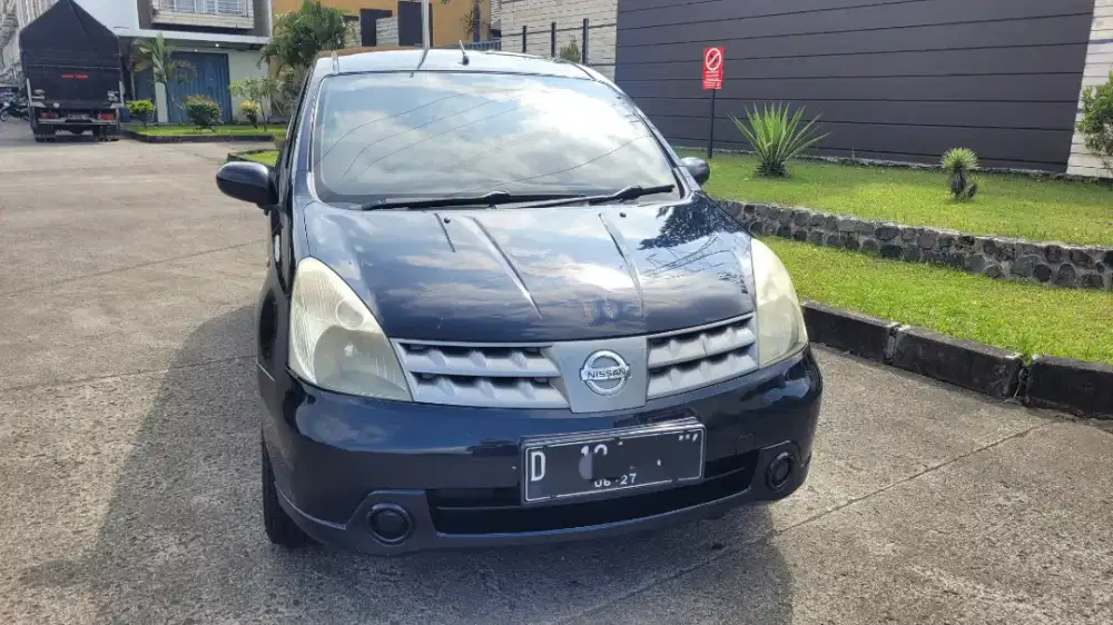 ​Nissan Grand Livina 1.5 XV 2008 - Dark Blue - Nyaman, Siap Luar Kota!
