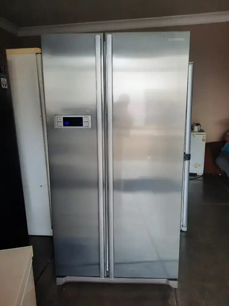 kulkas side by side samsung