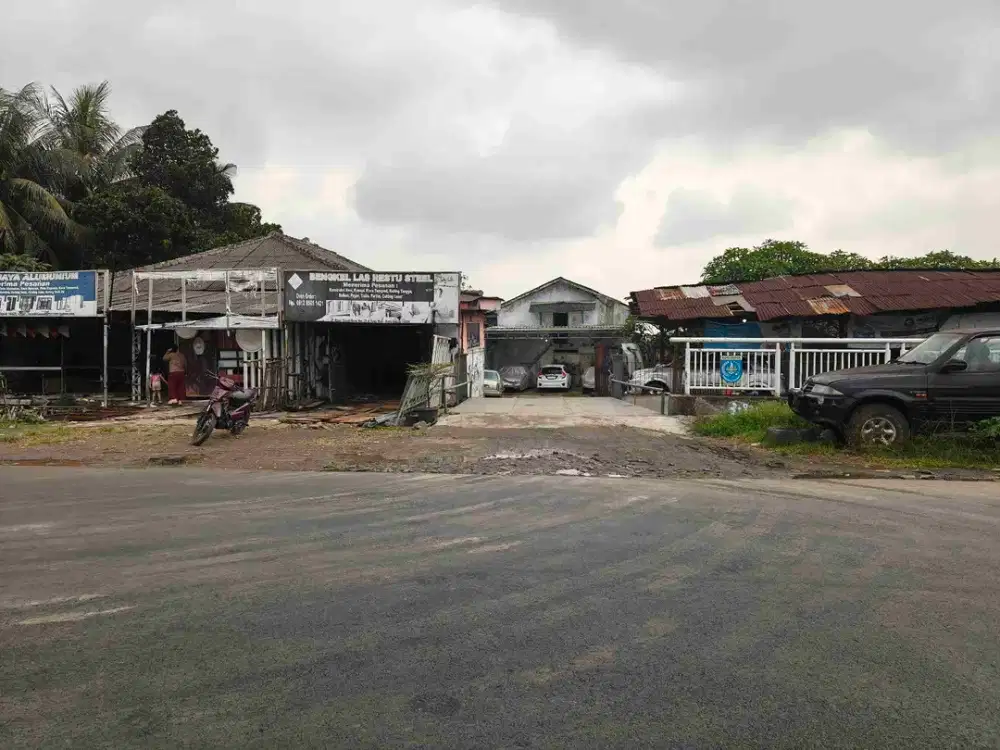 Tanah usaha kotak 40x40 nempel Jaksel Dekat UI