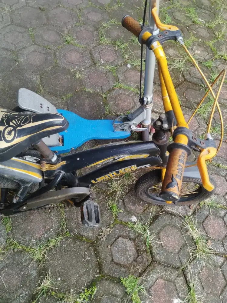 Edisi cuci gudang skuter injak dan sepeda anak