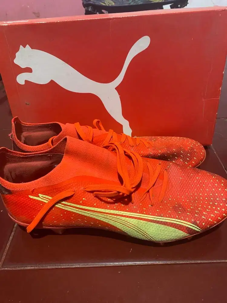 Sepatu Bola Puma Ultra Match FG size 44,5