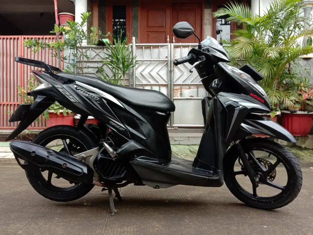 VARIO 125cc Helm-in/AT 2012