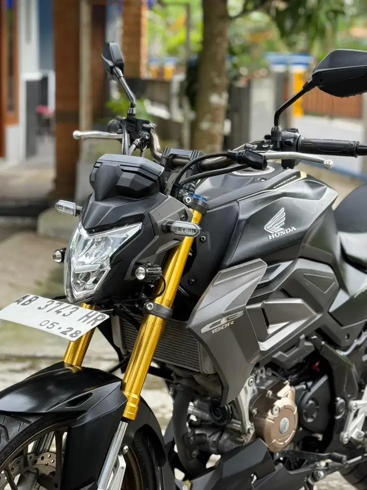 Cb150r km 12 rbuan istimewa ab