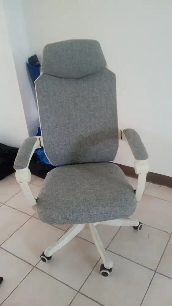 Service dan Spare Part Kursi Kantor