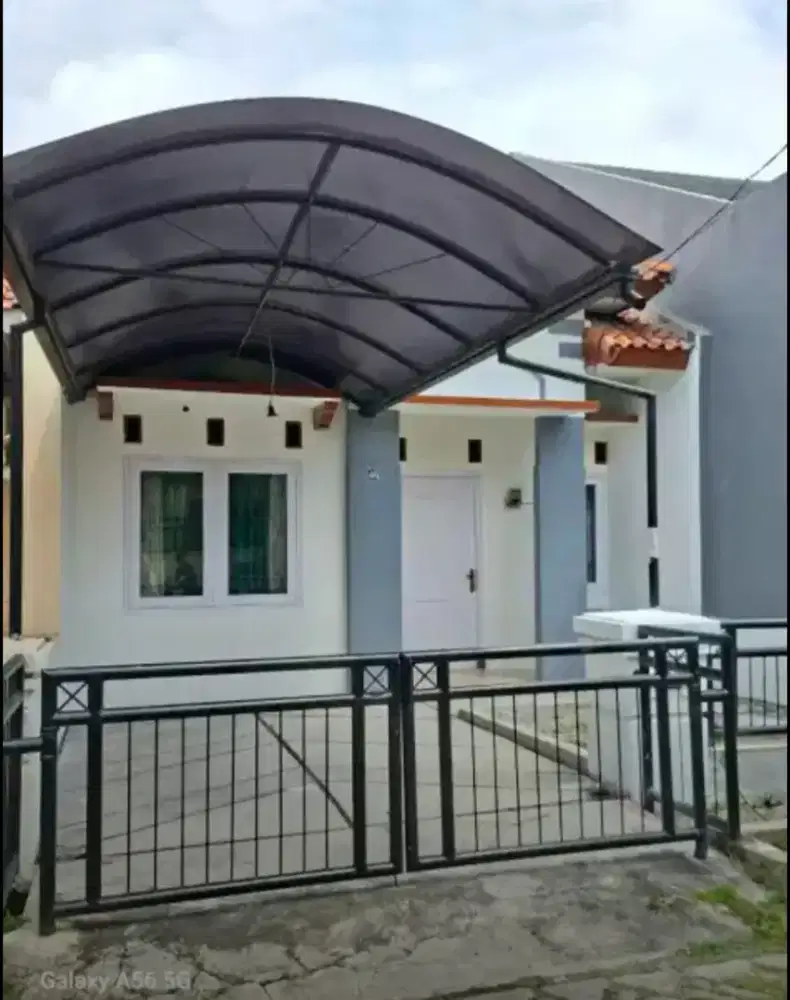 Hunian 1.5 lantai di perum YKP rungkut