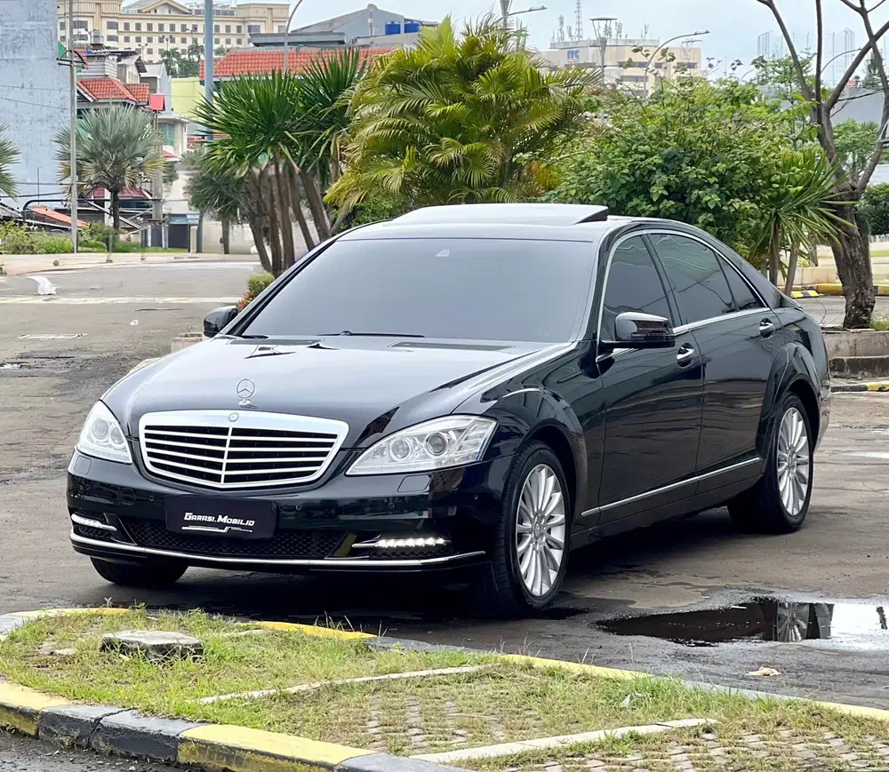 Mercy S300L RSE W221 2011 / Odo 24rbu Miles