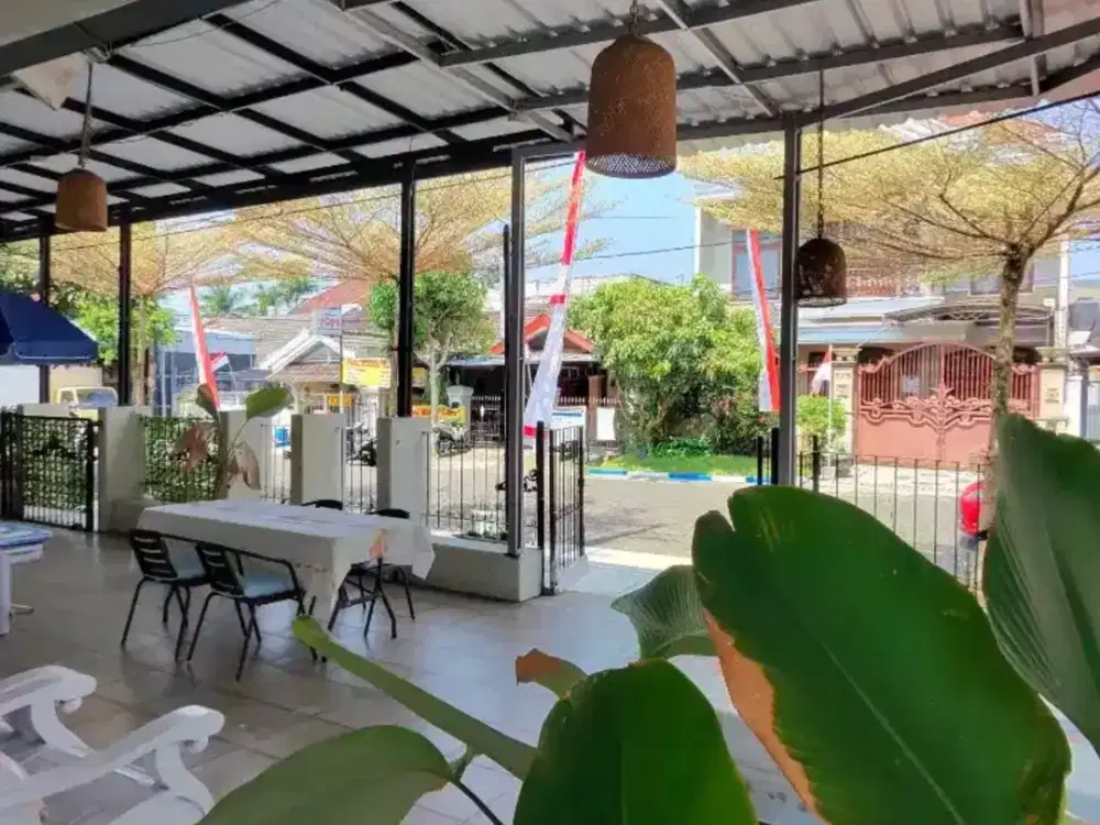 TERMURAH Rumah Araya Pojok Hooq Blok Depan