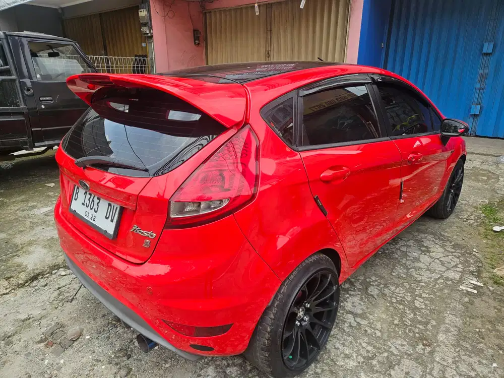 Ford Fiesta 2010 Bensin