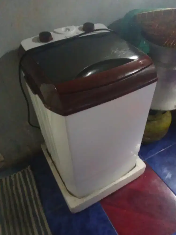 Mesin cuci 1 tabung