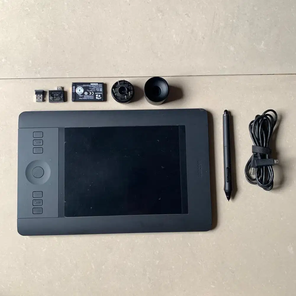 Wacom Intuos Pro Small PTH-451 + Wireless Kit