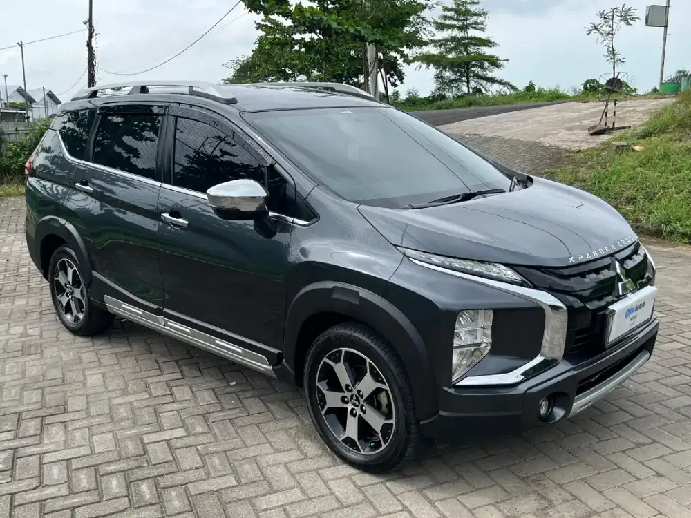 DP 39Jt! XPANDER CROSS AT PREMIUM 2021 Like New