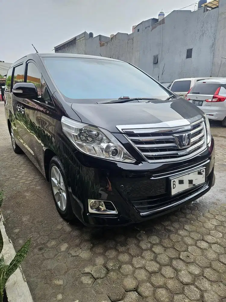 Toyota Alphard 2.4 type G 2014