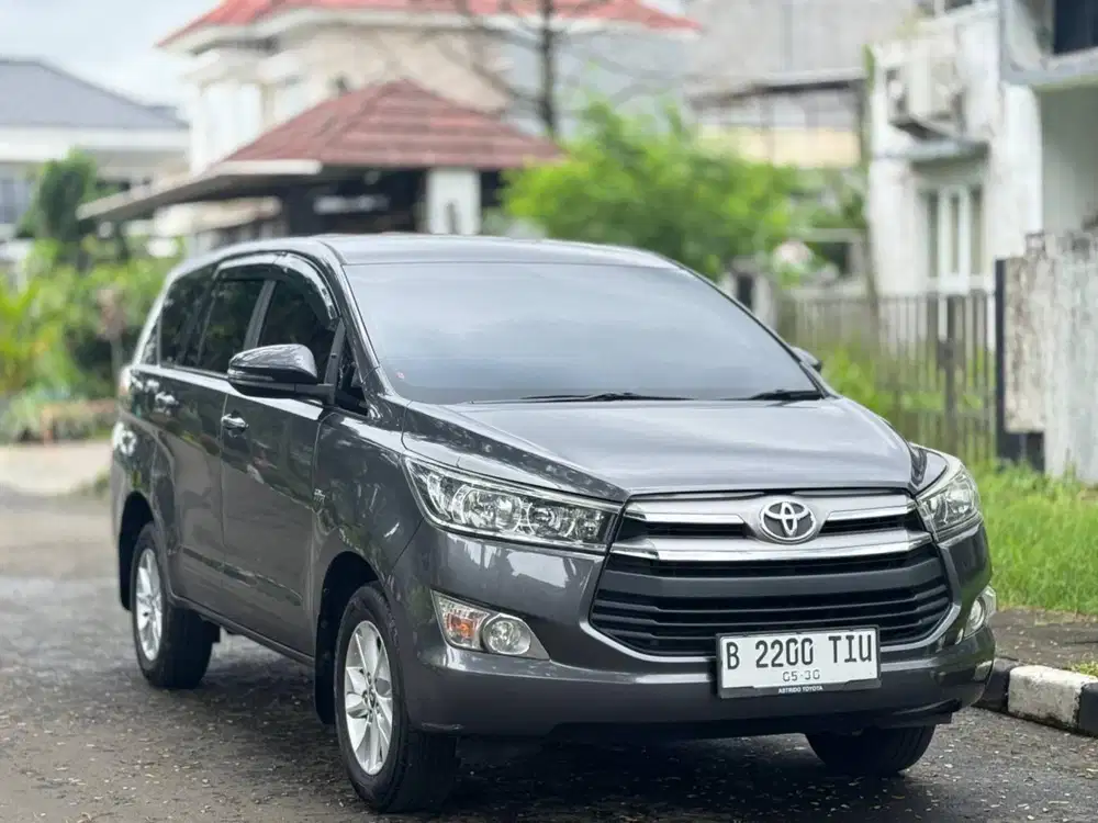 Toyota Kijang Innova G 2.0  at 2020 Abu-abu Metalik
