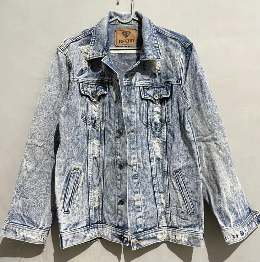 Jaket Denim Jeans Blue Washed Ripped