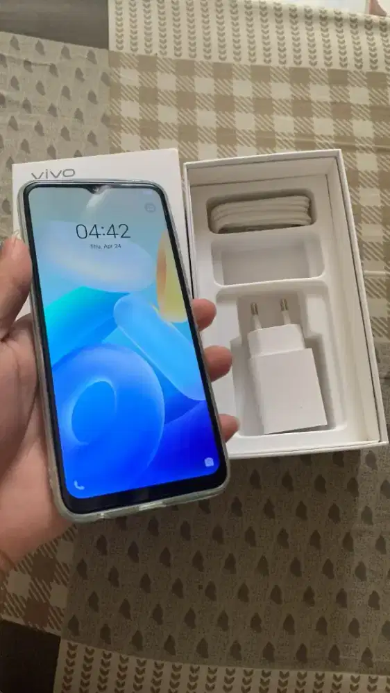 Vivo y17s 8/256