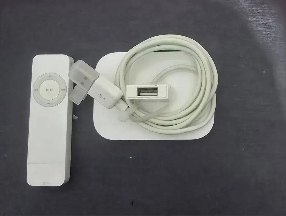 (JUAL CEPAT+BONUS POWER BANK) MUSIC PLAYER (KOLEKSI) Apple iPod Shuffl