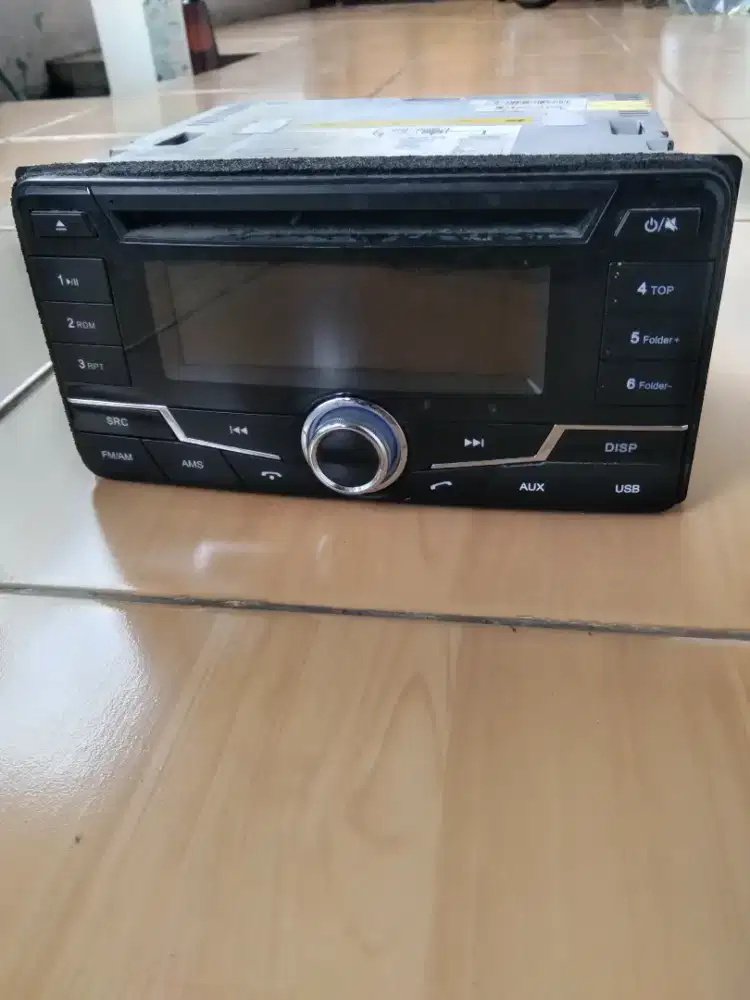 Head unit Sigra Calya orisinil