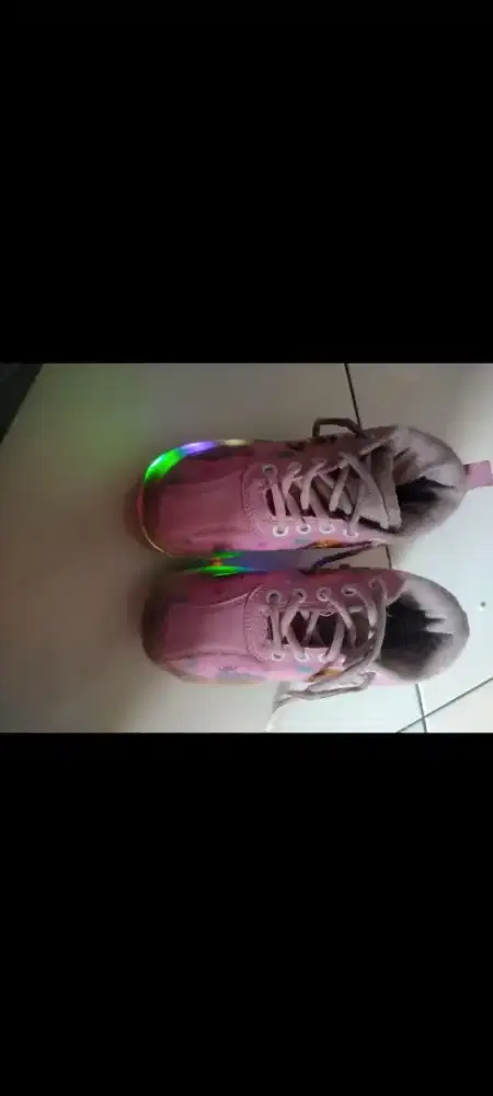 Sepatu Roda Anak