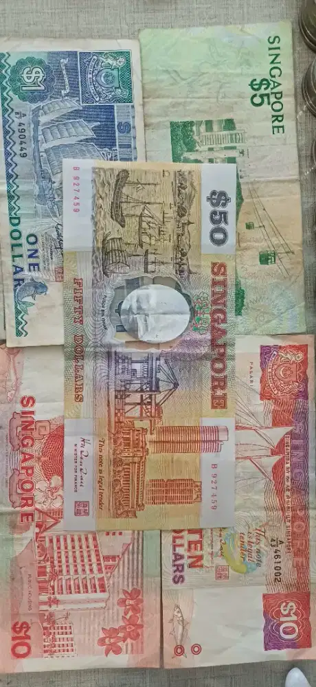 Uang polymer 50 $ SGD +10+10+5+1+1+1 SGD