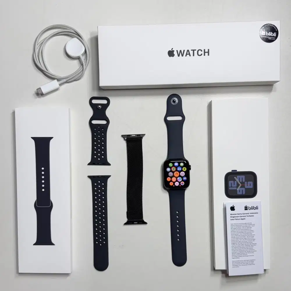 Apple Watch SE (Generasi ke-2 2024, 44mm)