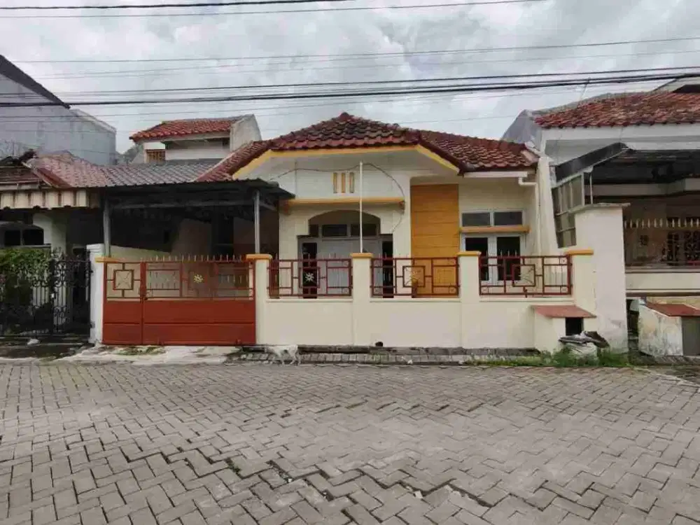 disewakan rumah siap huni lokasi Mulyosari SBY timur dekat dgn kampus ITS dan Unair