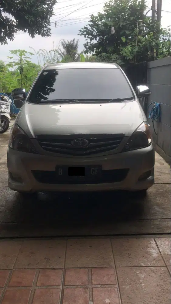 Dijual Mobil Toyota Kijang Innova G Manual Transmission (MT) Tahun 200